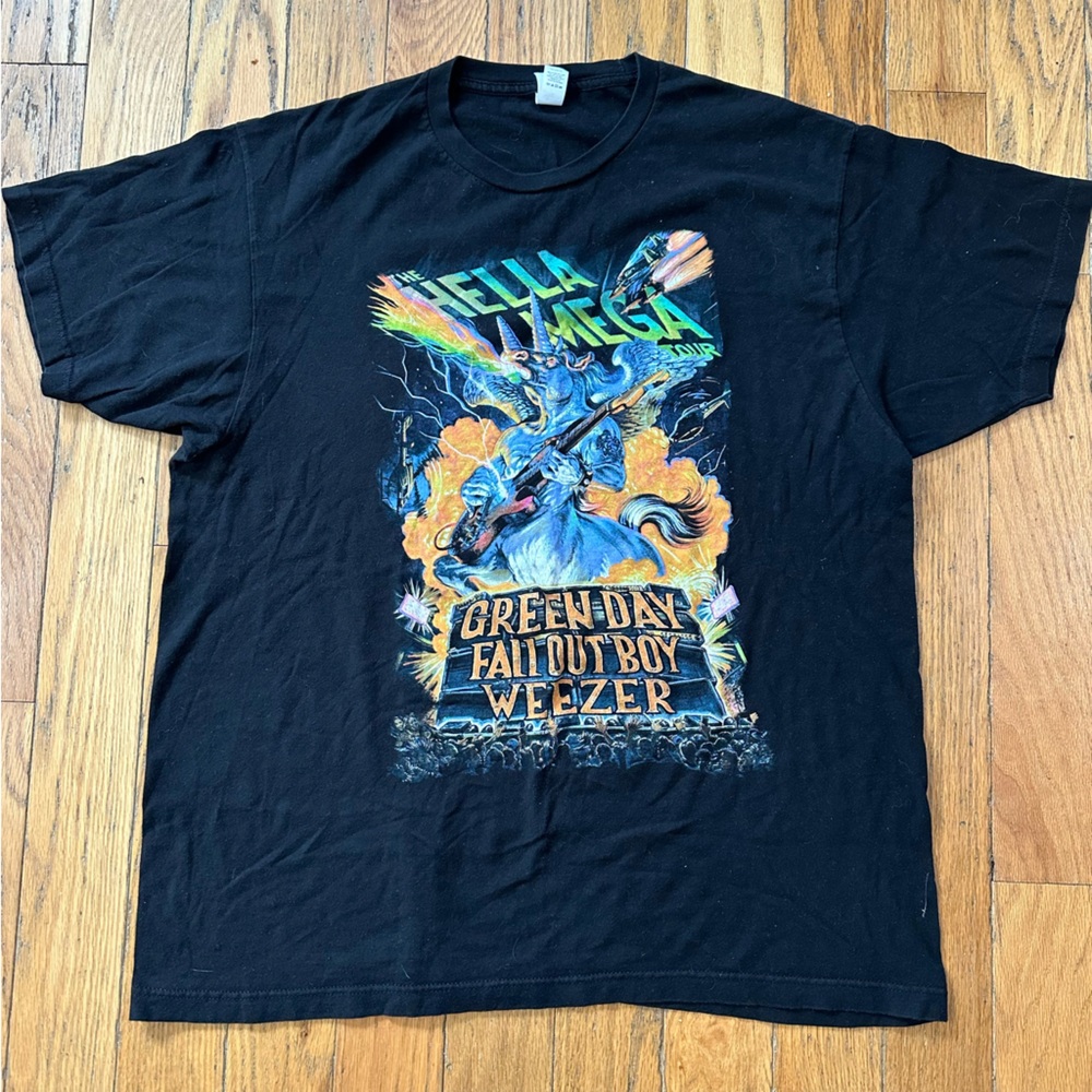 Green Day Weezer Fall Out Boy 2021 Hella Mega Tour Tee Size XL